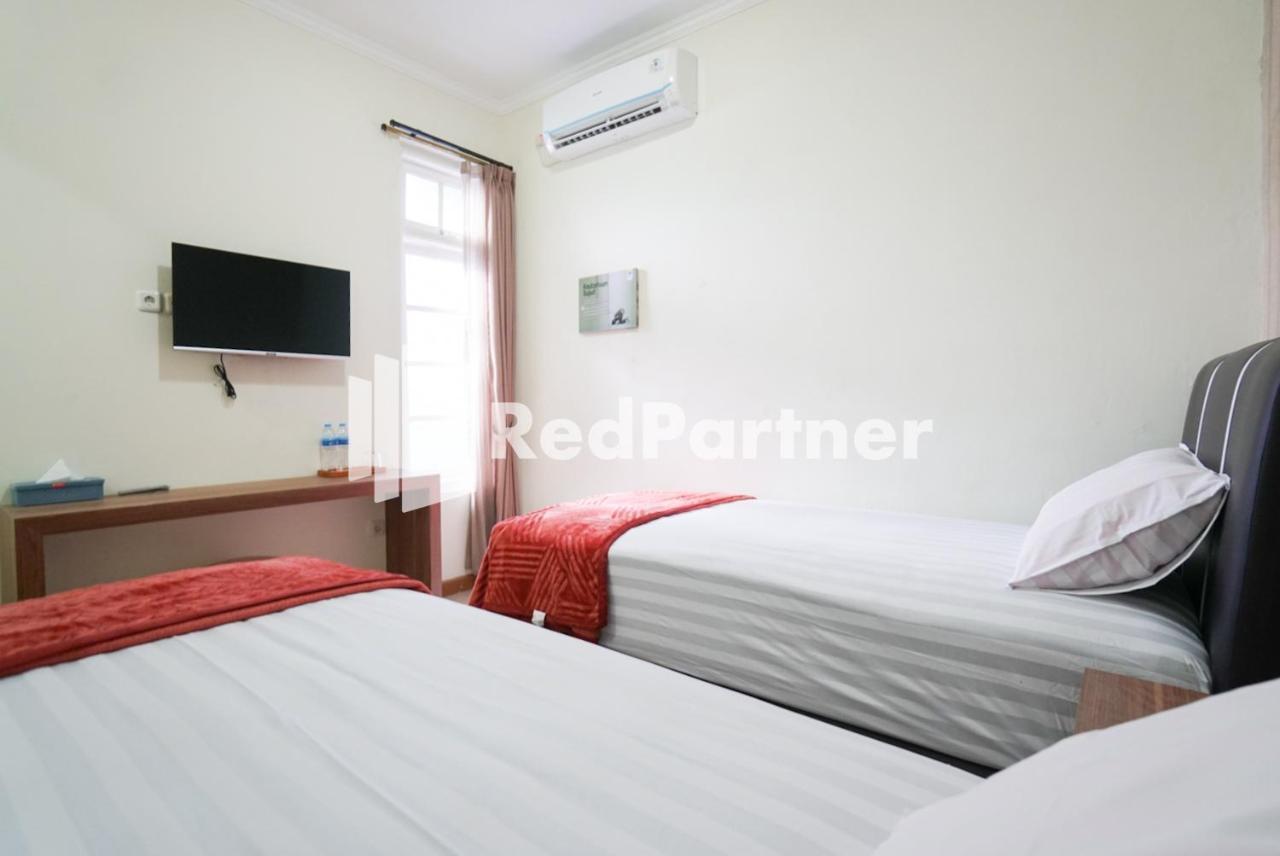 Fazza Syariah Mitra Reddoorz Hotel Jakarta Kültér fotó