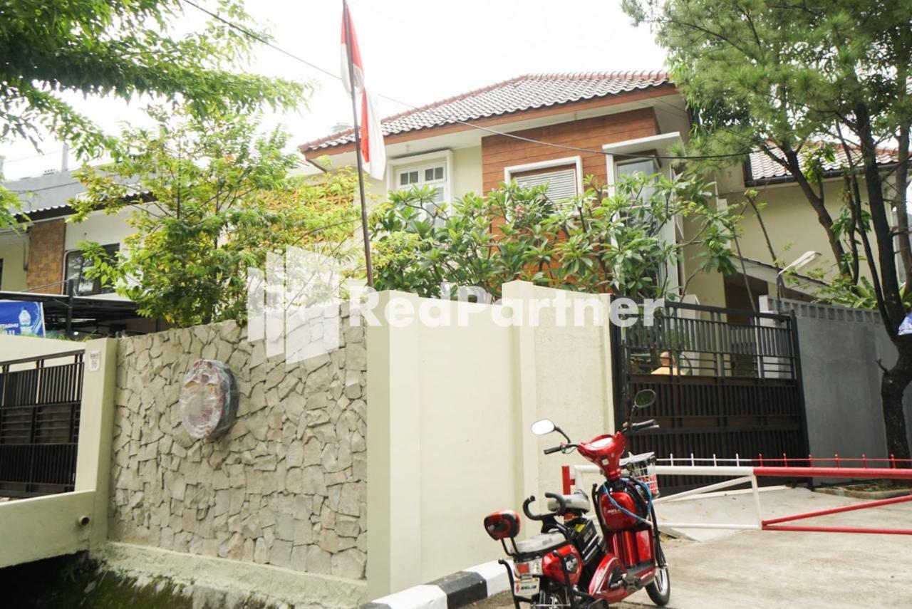 Fazza Syariah Mitra Reddoorz Hotel Jakarta Kültér fotó