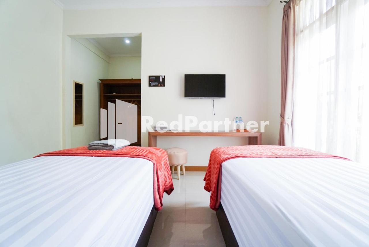 Fazza Syariah Mitra Reddoorz Hotel Jakarta Kültér fotó