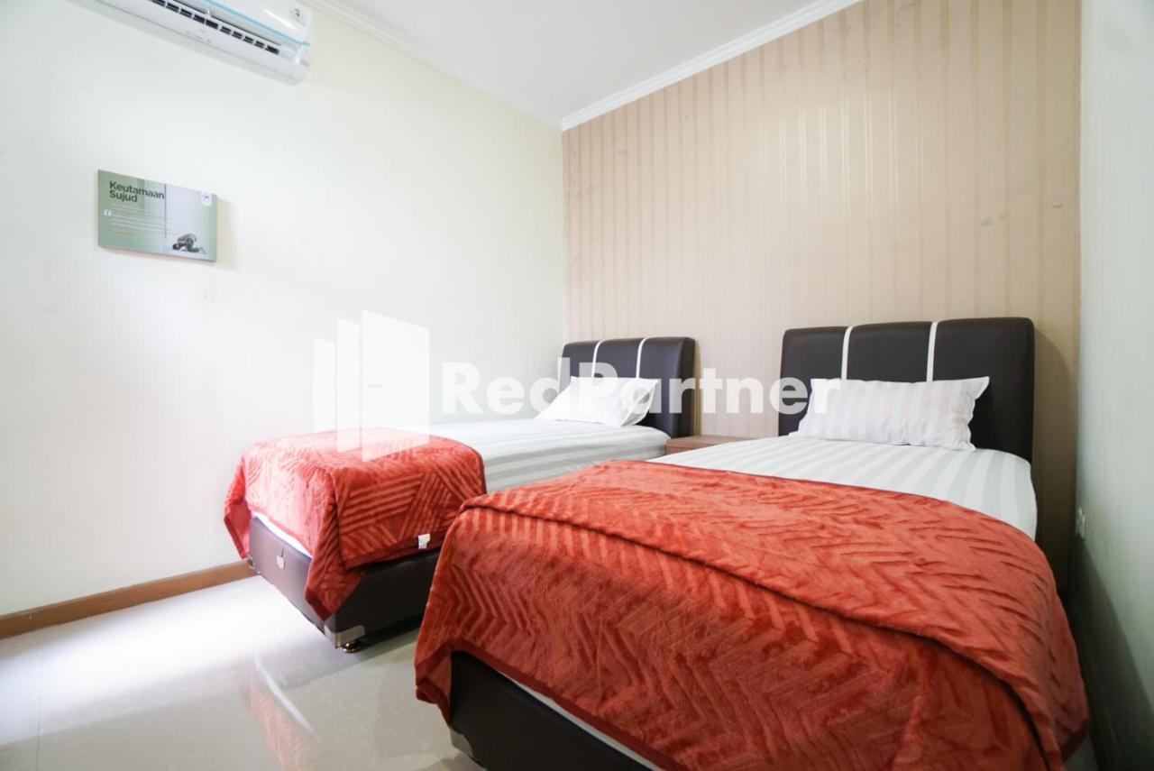 Fazza Syariah Mitra Reddoorz Hotel Jakarta Kültér fotó